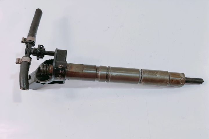 Injector  Bosch 3.0 cdi 0986435355 Mercedes-Benz CLS-Class C219 seria