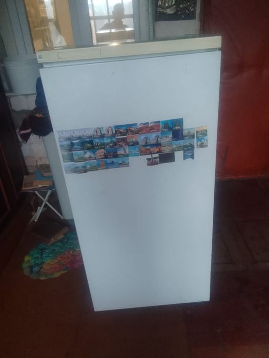 Продам холодильник