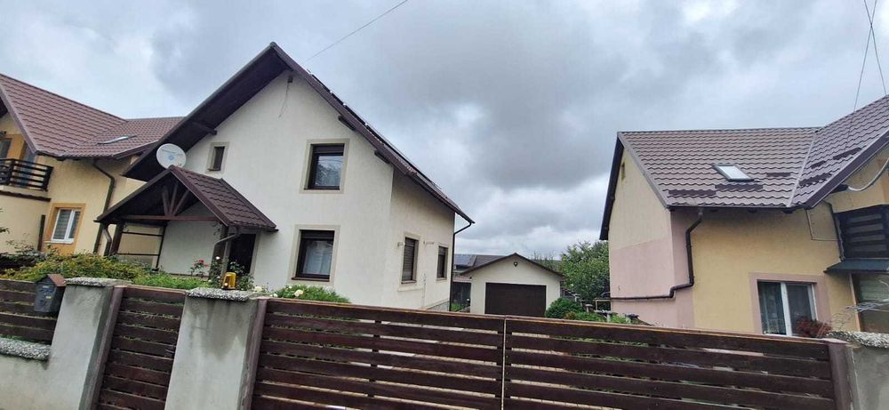 Casa 4 camere 120mp utili, teren 600mp, garaj, curte pavata, gradina