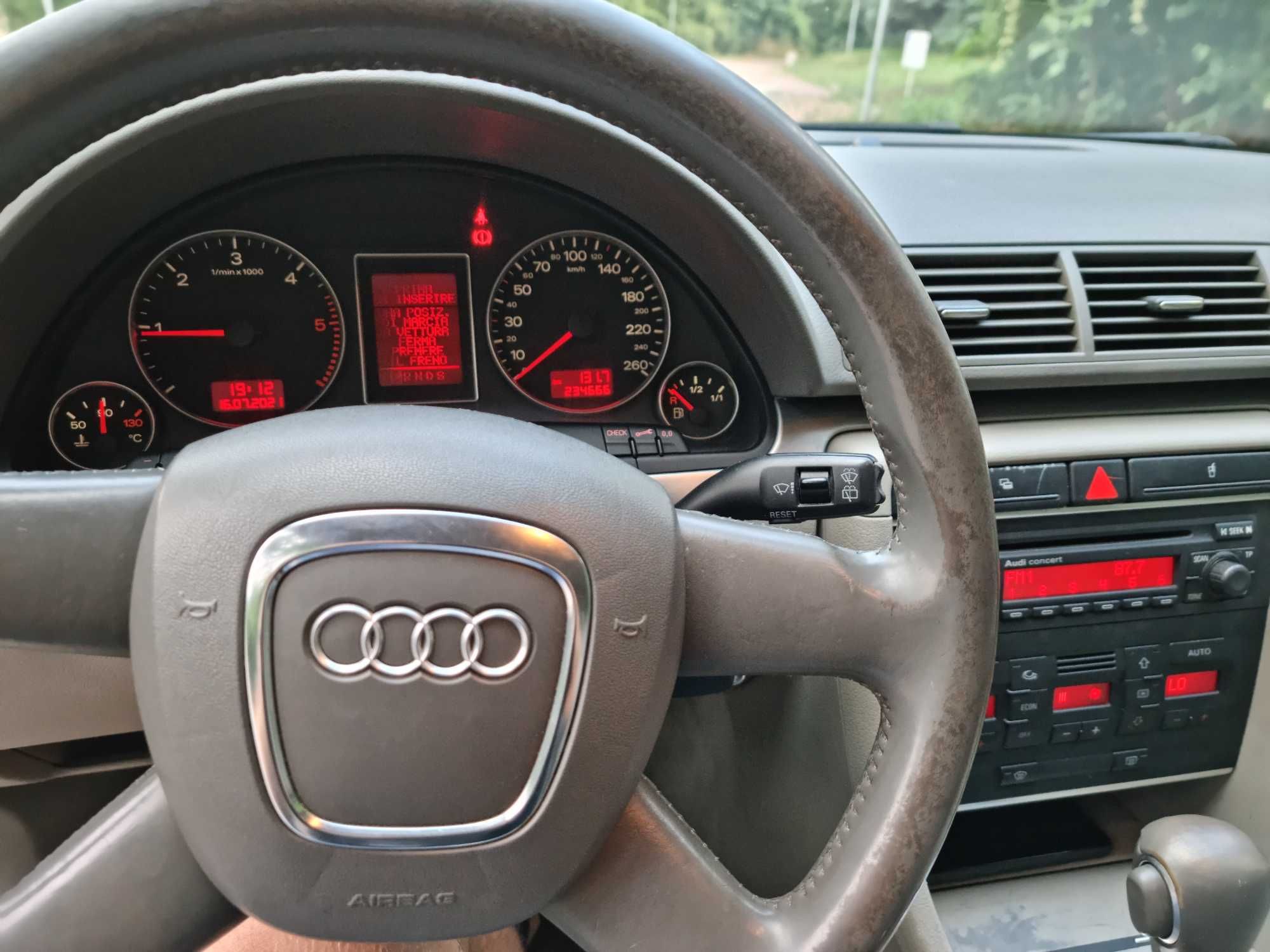 Audi a4 b7 2.0 tdi на части