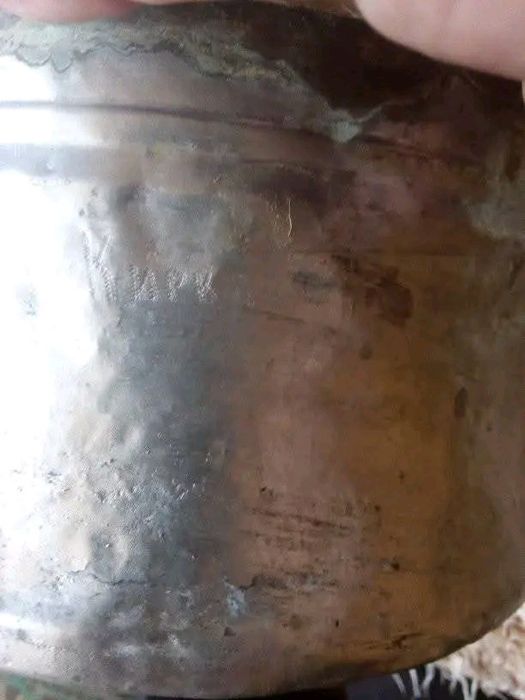 Антикварно менче