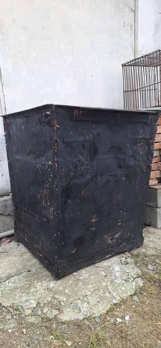 Продам мусорные контейнер усиленный каркас