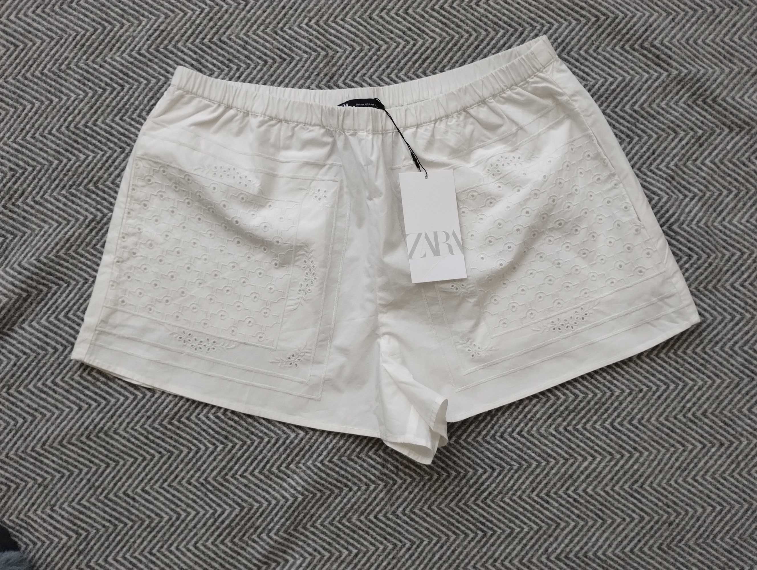 Zara бермуди с бродерия размер М