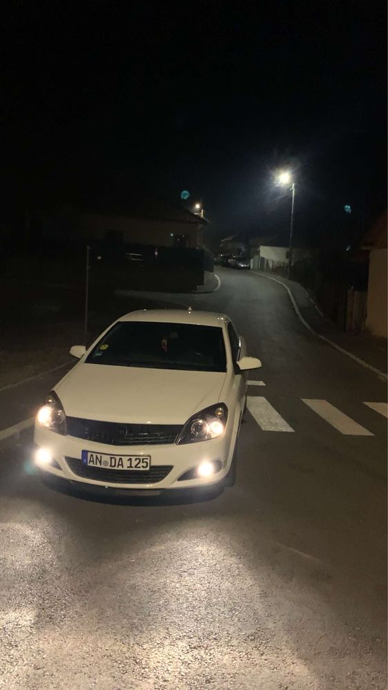 Opel astra h an 2008