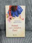 Femei care cumpara flori, Vanessa Montfort