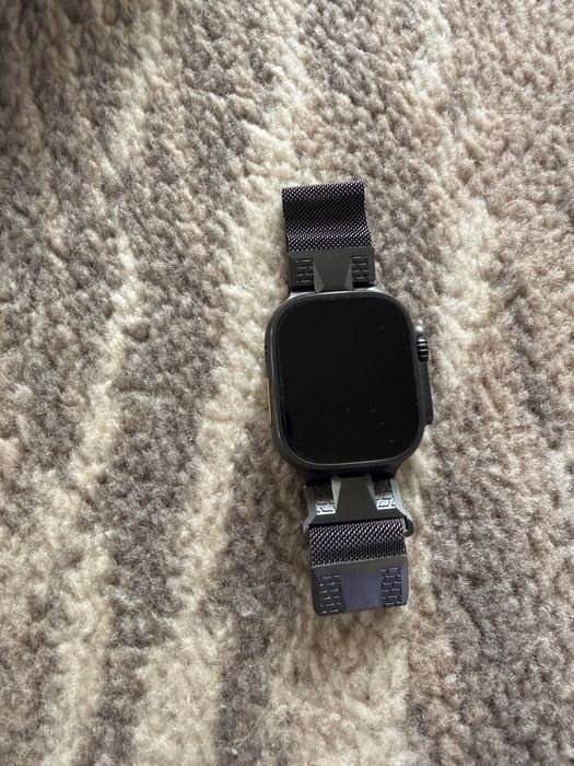 Apple Watch ultra 2 49mm black titanium 2024