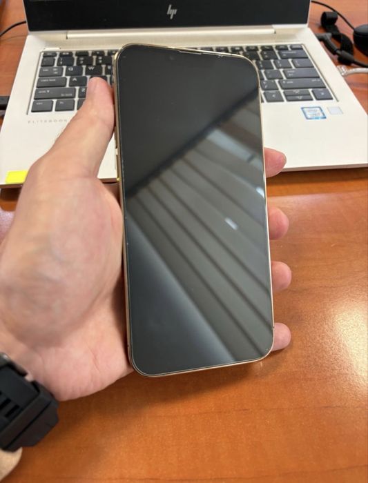 Vand schimb iphone 13 pro max
