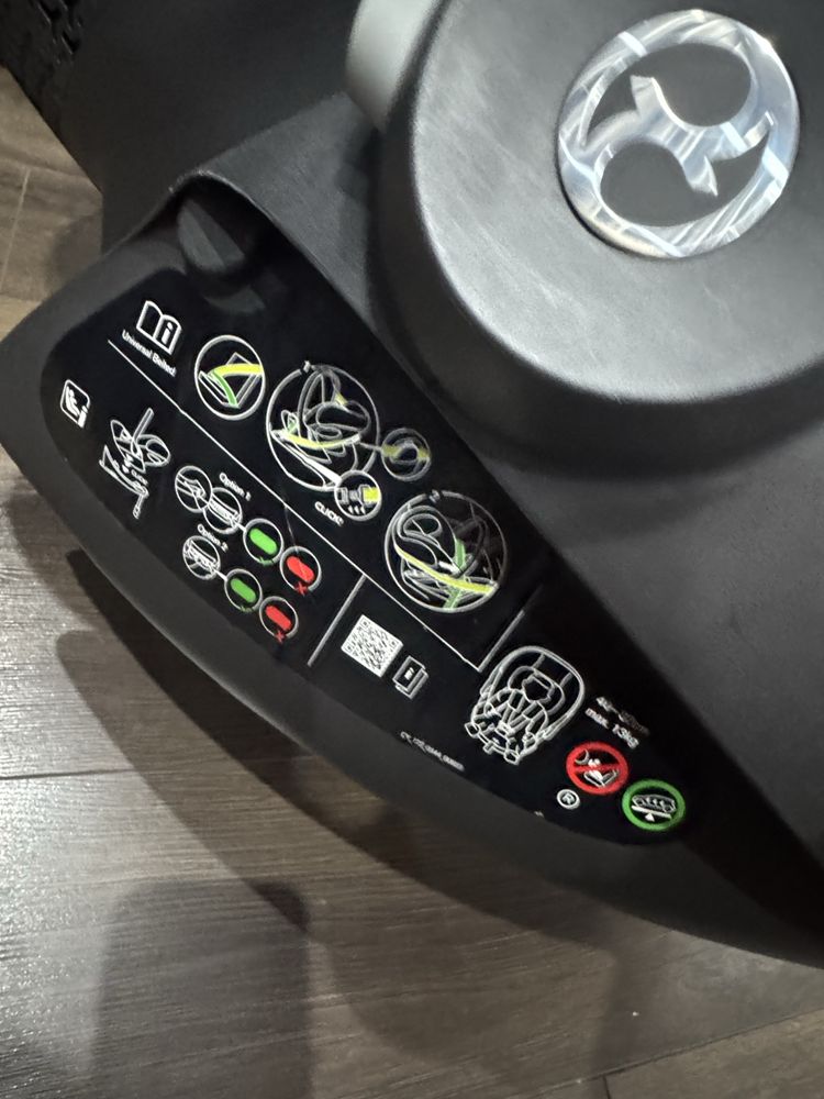 Стол за кола/кошница/ Cybex Cloud G