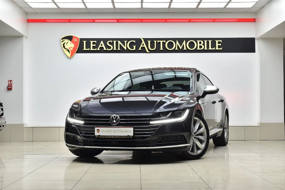 Volkswagen ARTEON BiXenon ACC Lane Assist Panoramic Ceasuri Digitale Alcantara Camere360