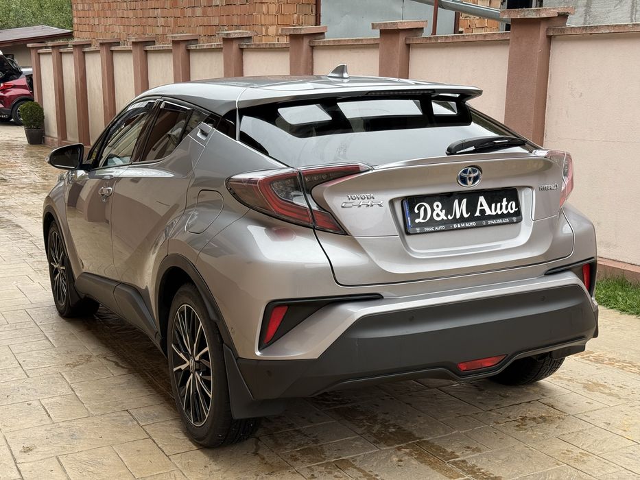 Toyota C-HR HYBRID-81.000-KM 1.8 Benzină 122 Cp Hybrid AUTOMAT
