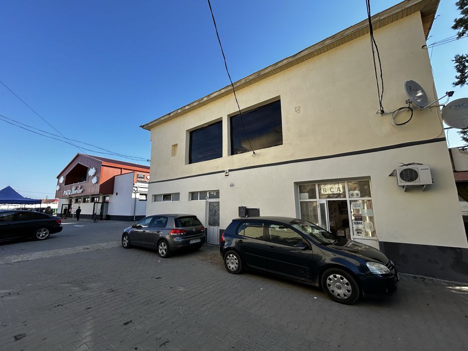 Vand spatiu Comercial Gugesti