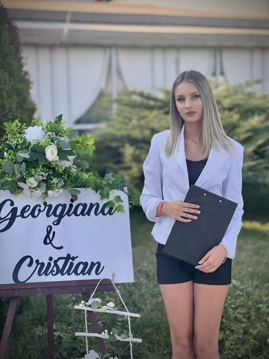 Hostess Nunti / Lansari / Confetinte