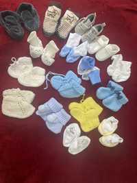 Обувки и тарлъци за бебе от 0 до 3 месеца