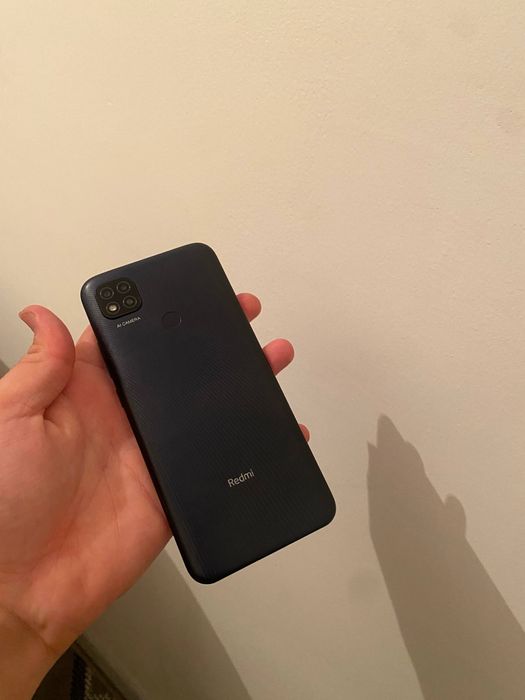 Redmi 9c 64/4+1 holati ideal