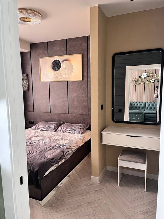 Сдаётся 3х комнатная Люкс квартира в центре города!!