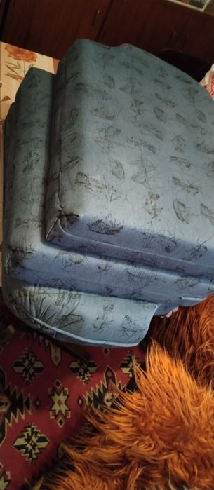 Голям диван канапе 190см+подарък бежов китеник с малък косъм