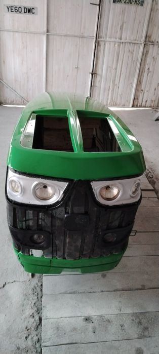 Reparatii fibra auto