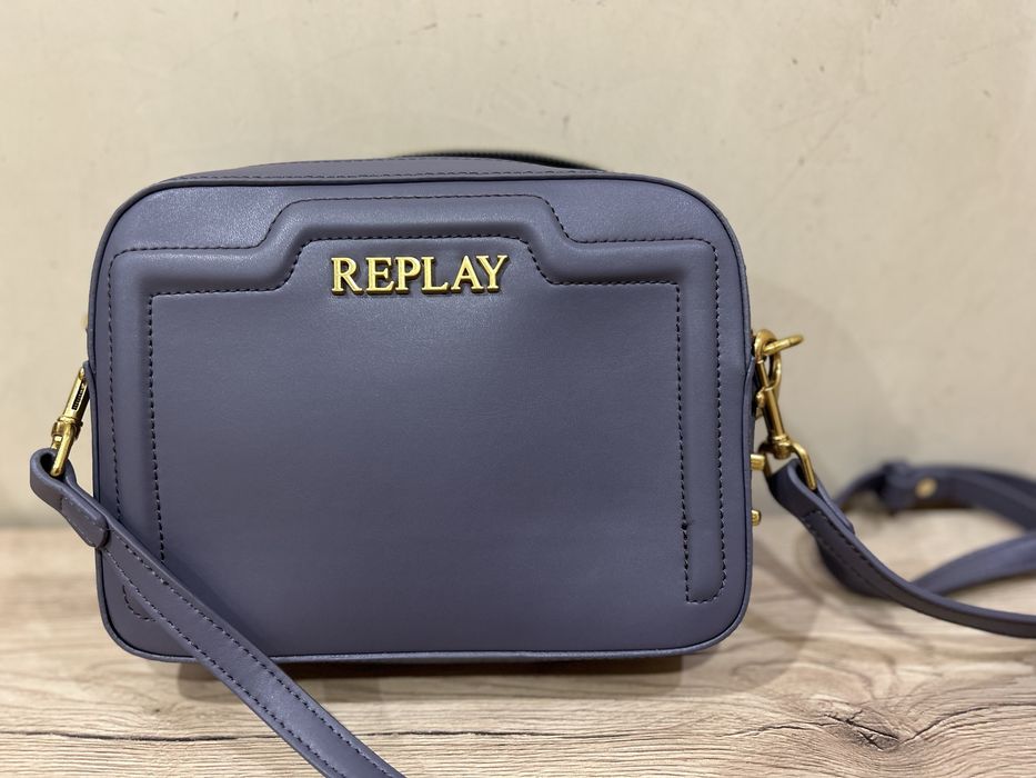 Нова чанта на Replay