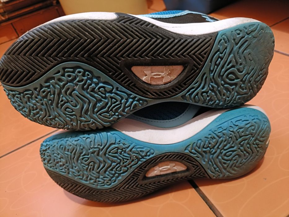 Adidași Under Armour Nr 41
