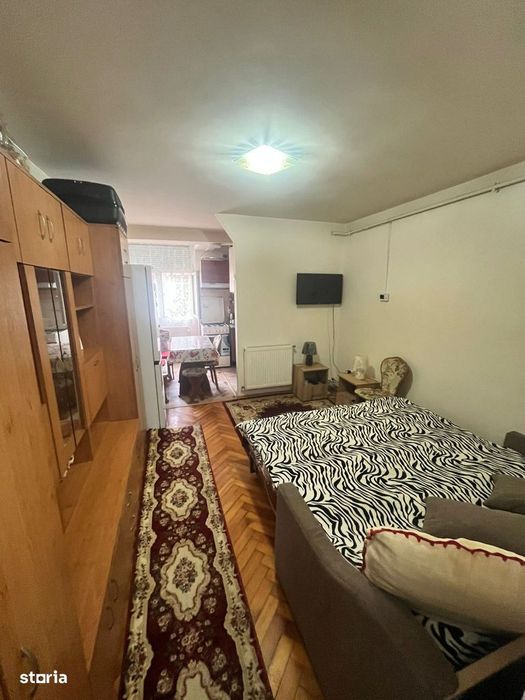 Garsonier Etajul 1 !!!