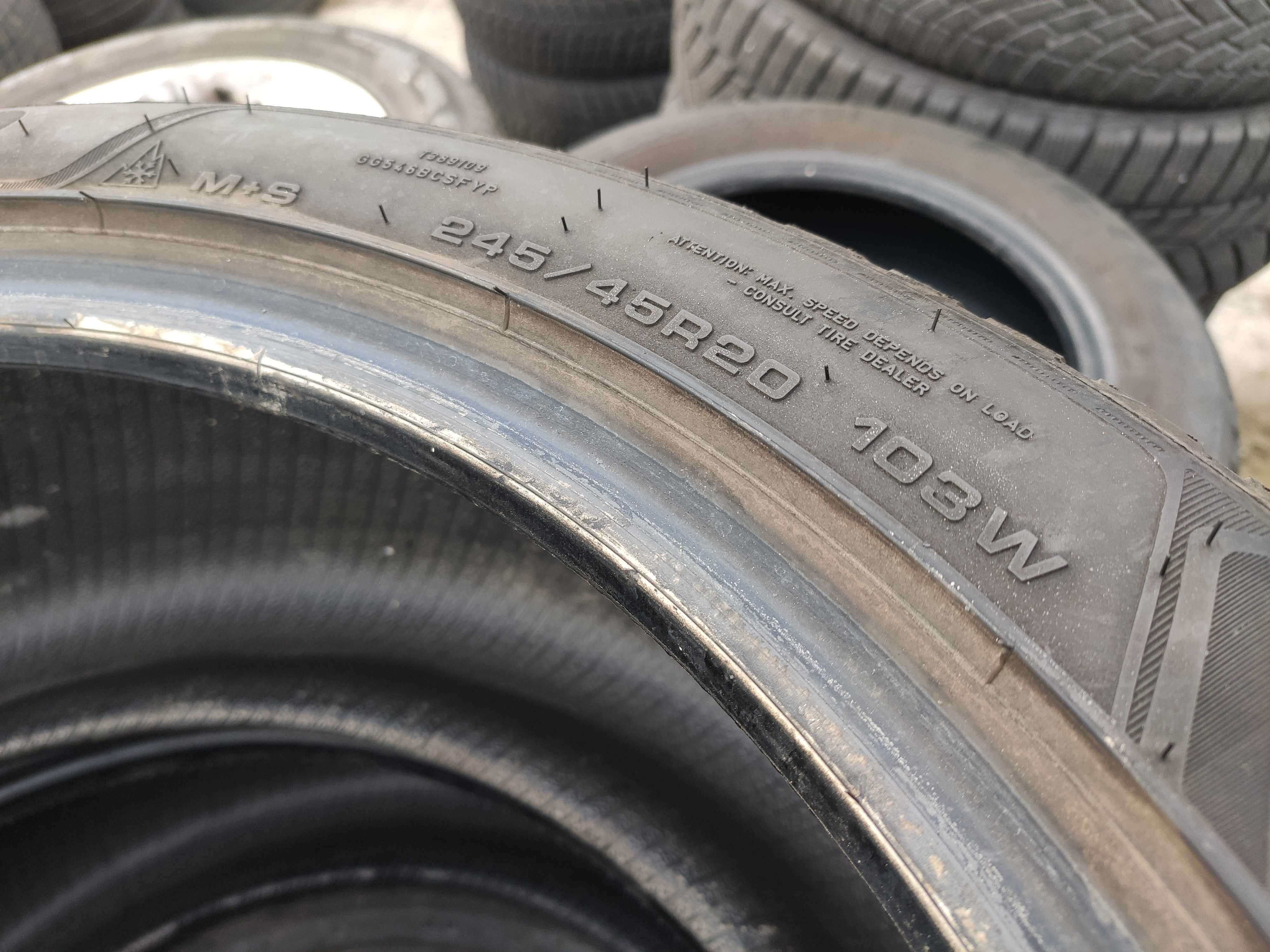 2бр Всесезонни гуми 245 45 20 - Goodyear - DOT 2022