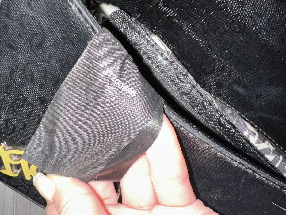 Geanta guess originala