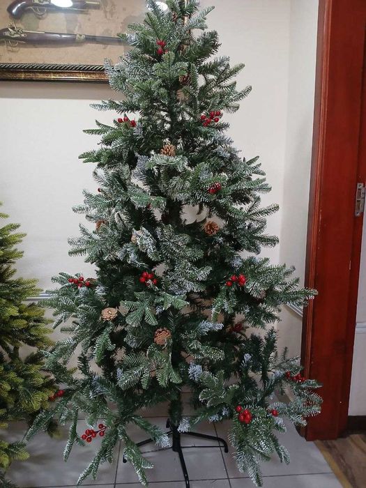 Искуственные ёлки от 1,5 до 30м