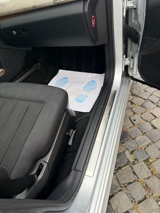 Mercedes E220 automatic