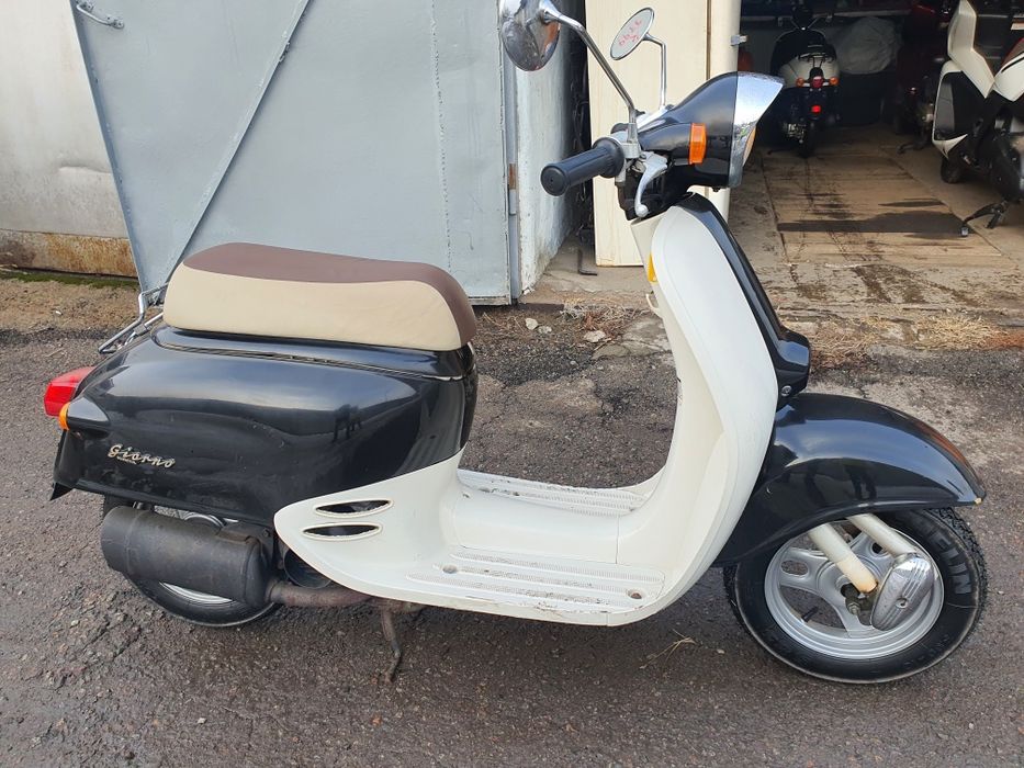 Продаю Giorno Honda AF24