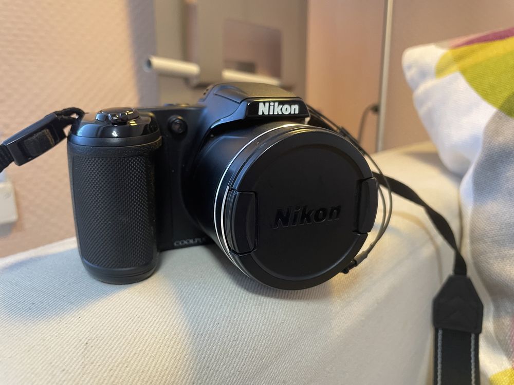 Фотоапарат Nikon Coolpix L340 + калъф + кабел за прехвърляне