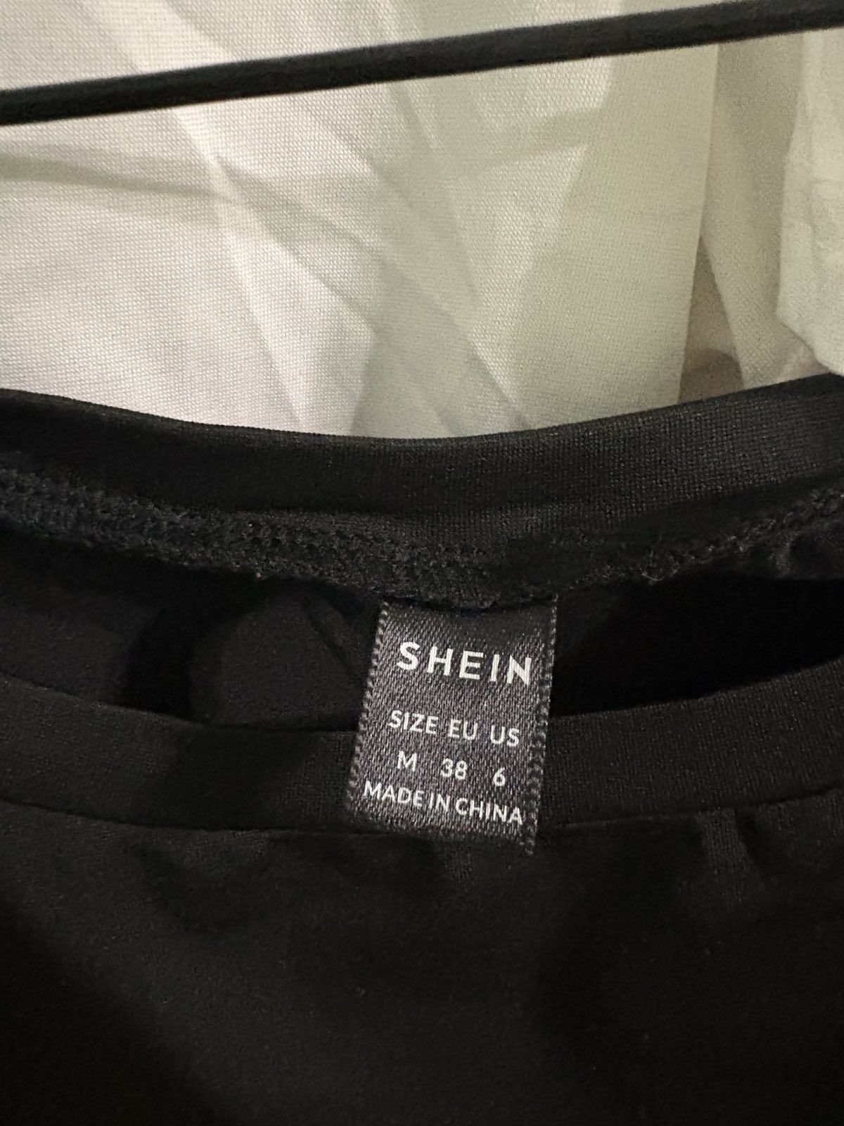 Сатенени блузки Shein