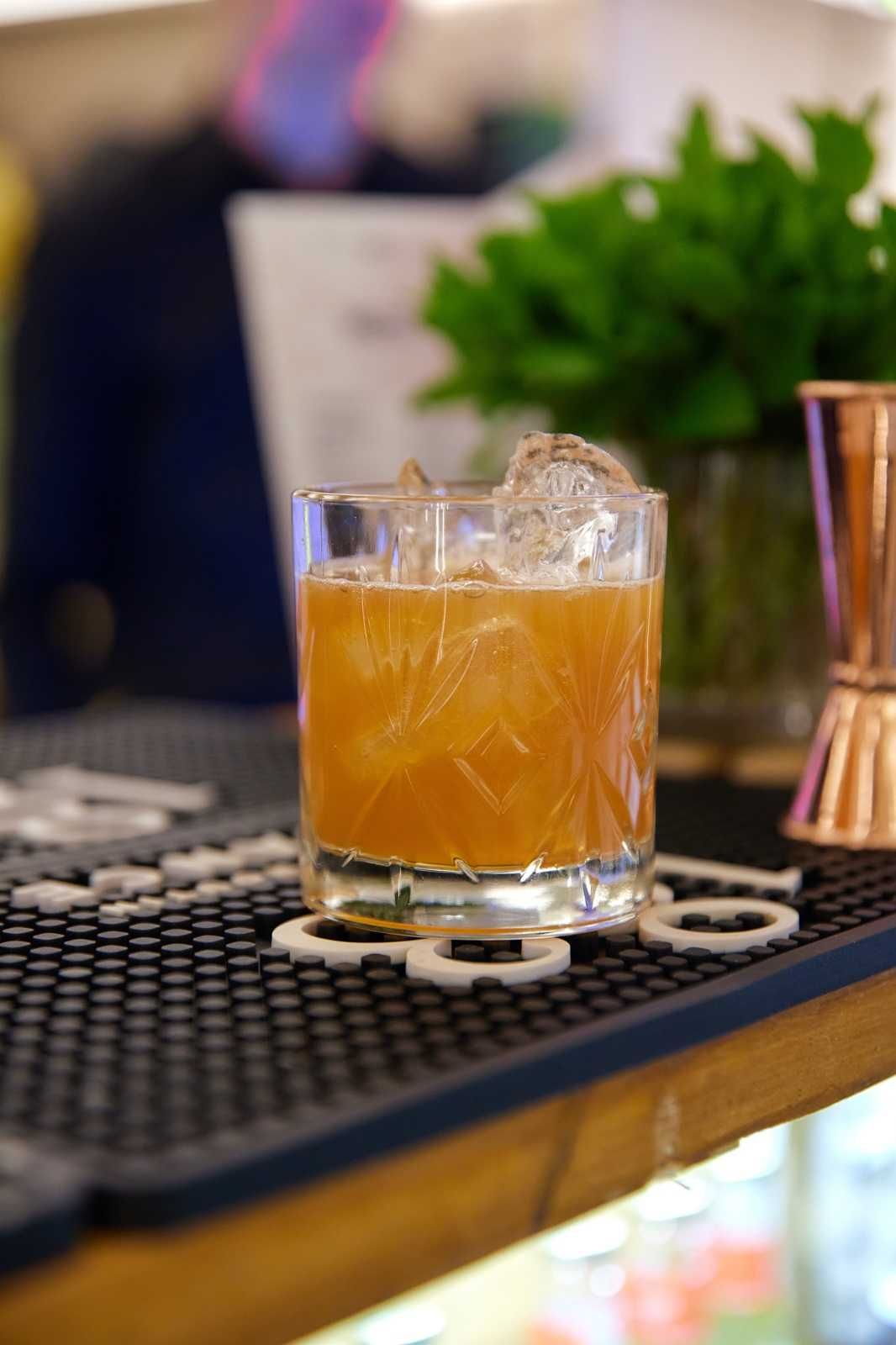 Cocktail bar mobil Nomad Specialty Cocktails
