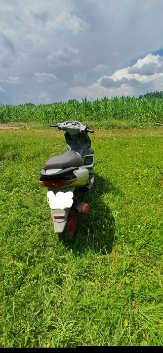 Vand scuter gilera runner