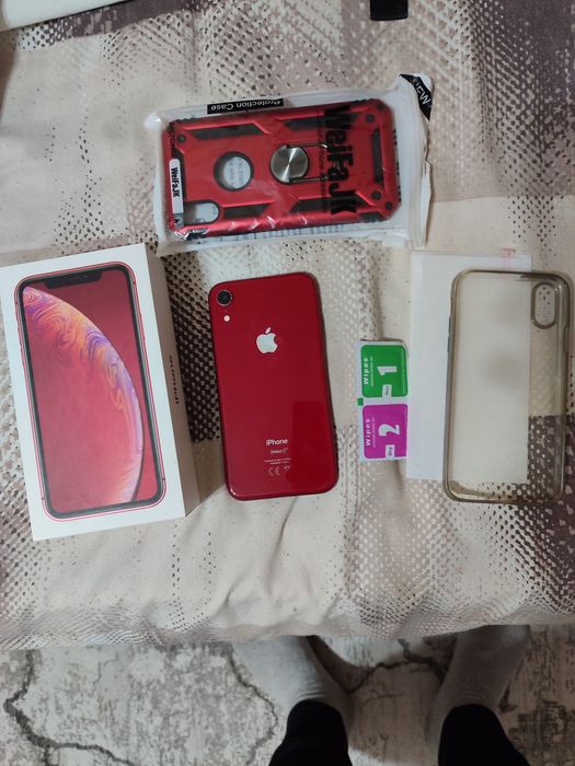 Iphone Xr red product 64gb