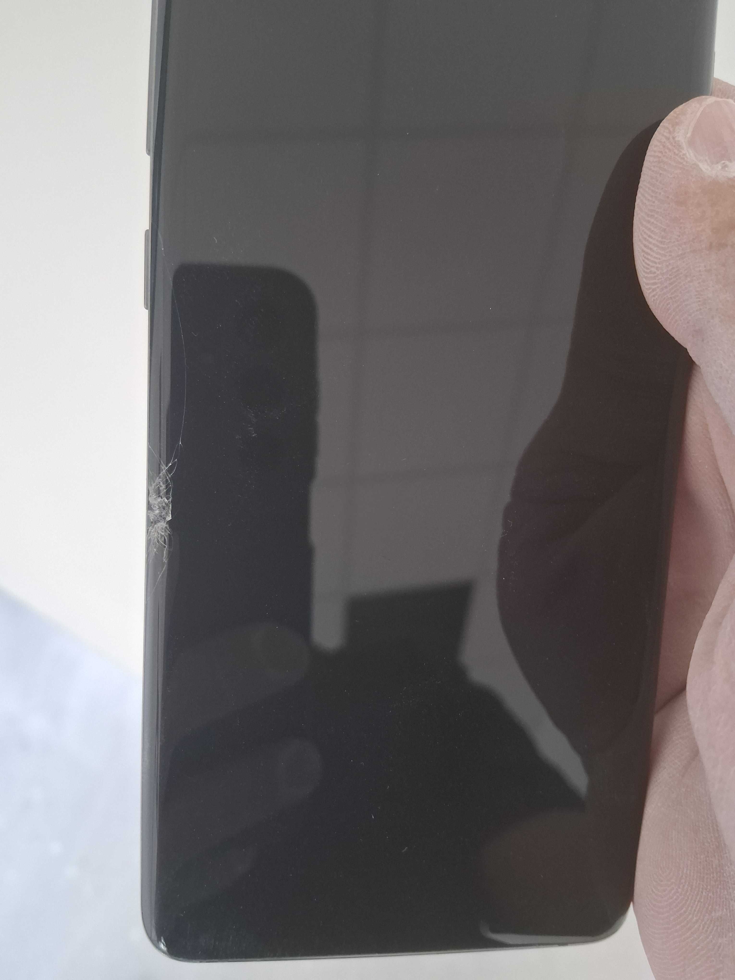 Samsung S 10 nou, touch screen deteriorat putin