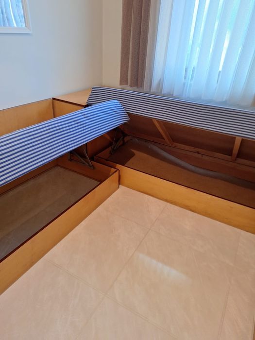 Ъглови легла с матраци 186/80 и ракла