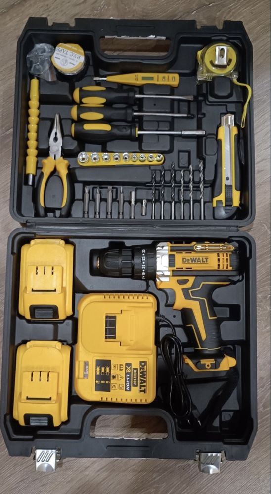 Винтоверт Dewalt Чисто нов