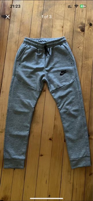 Екип nike tech fleece , запазен