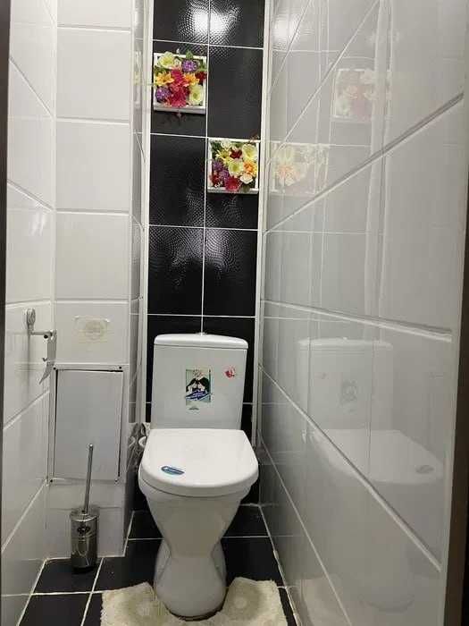 Яккасарай улица Бабур 2\2\4  63м2