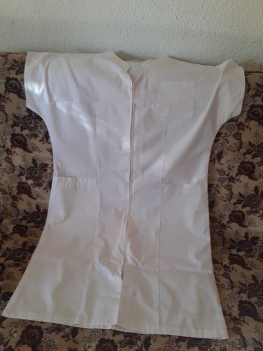 Imbracaminte pentru cadre medicale