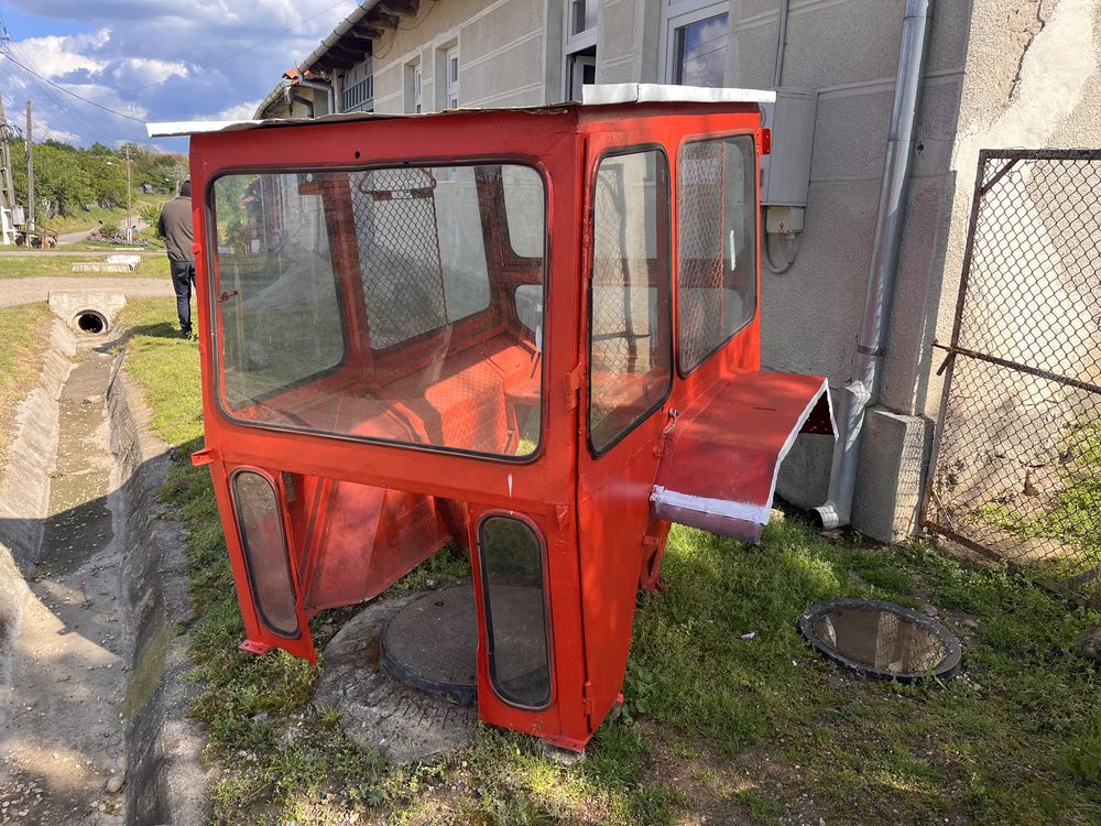 Vand cabina patrata tractor u650