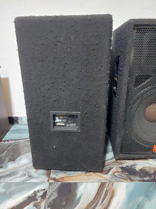 Vând boxe jbl 100 made in mexic 500 w
