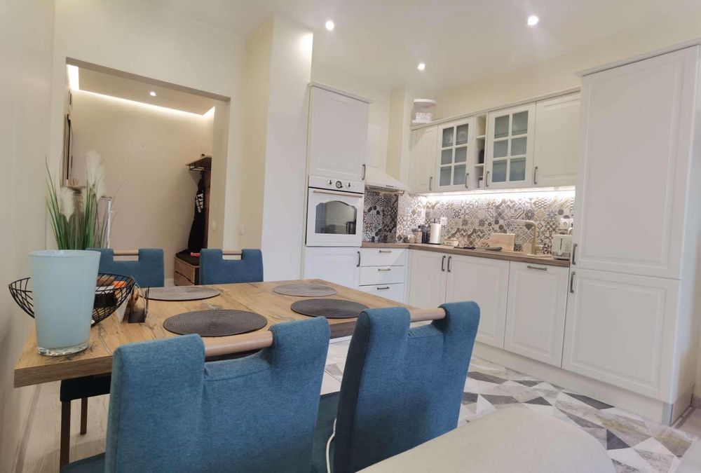 Дава се под наем Тристаен апартамент в София, Манастирски ливади - 115 кв.м за 1100 € - Снимка #2