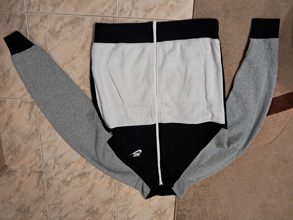 Суитчари NIke, Adidas,Burberry,Balenciaga...