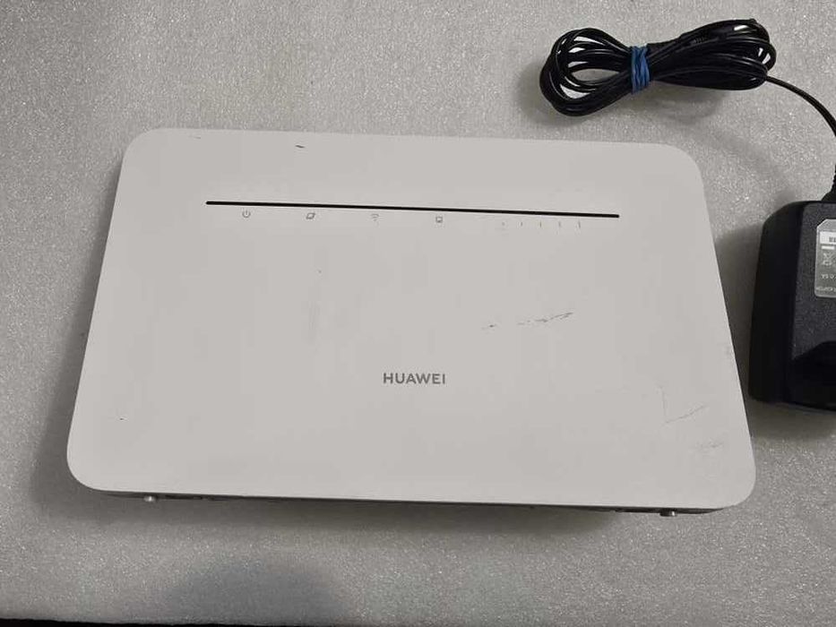 Router wireless cu slot SIM Huawei B535-232 4G+ 300 MBS WI-FI 2.4/5GHZ