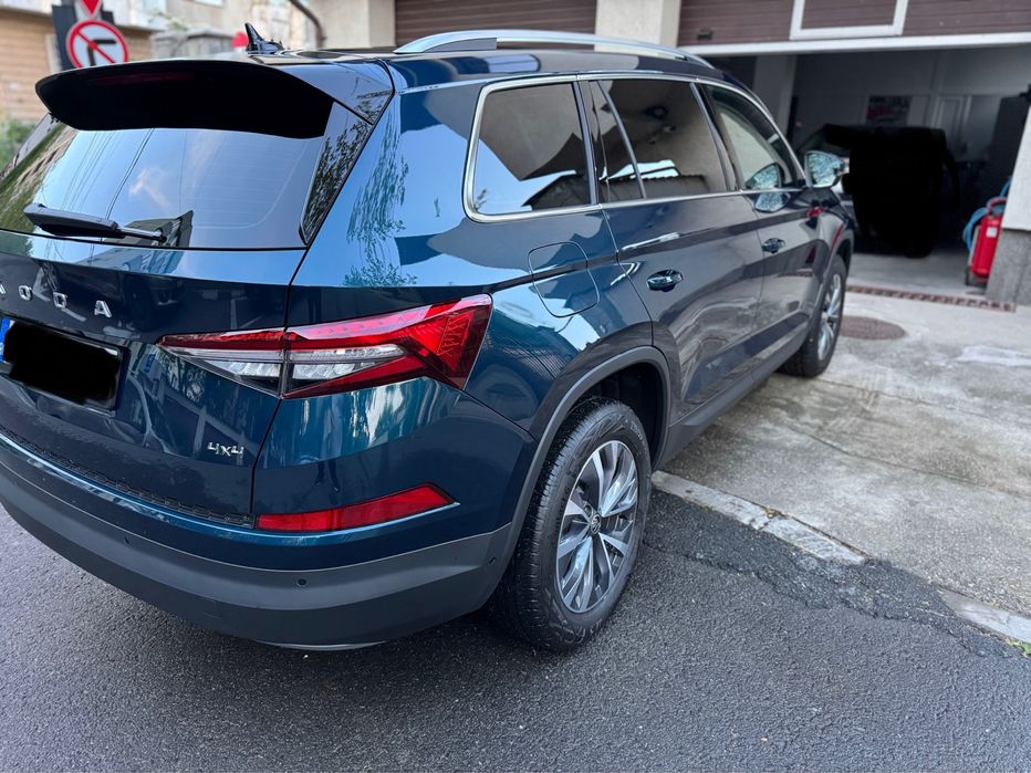 Vand Skoda Kodiaq 2.0 Diesel 200 CP 4X4 DSG in stare noua