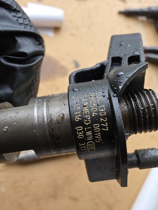 Injector CBAB CAGA 2.0 140cp 2.0 143Cp Tiguan A4 A5 Passat