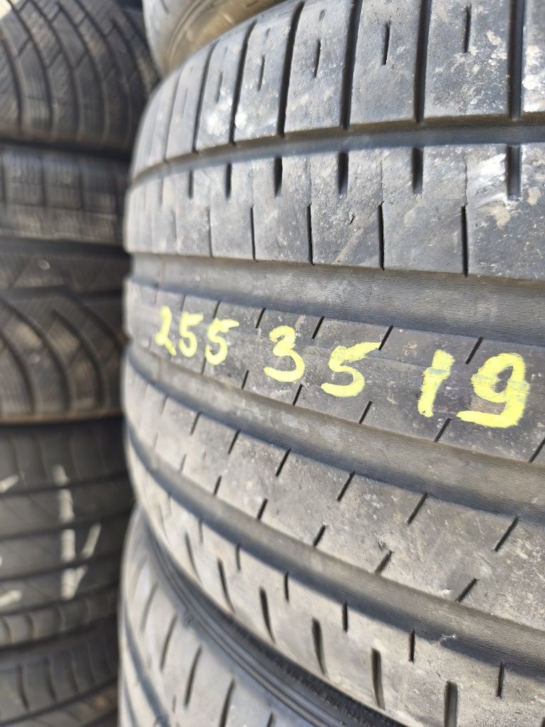 Гуми 255 35 19 Falken