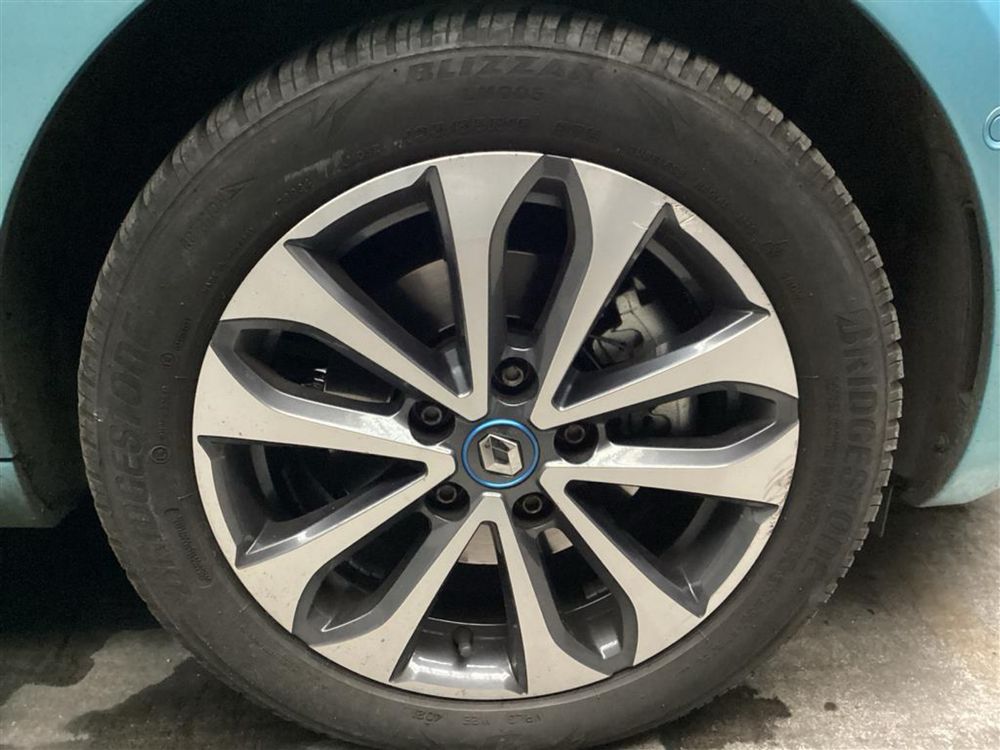 RENAULT ZOE 52 KWH - FIRST EDITION - R135 - всички екстри
