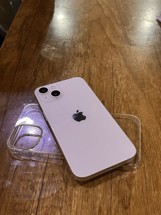 Айфон 13  сотилади